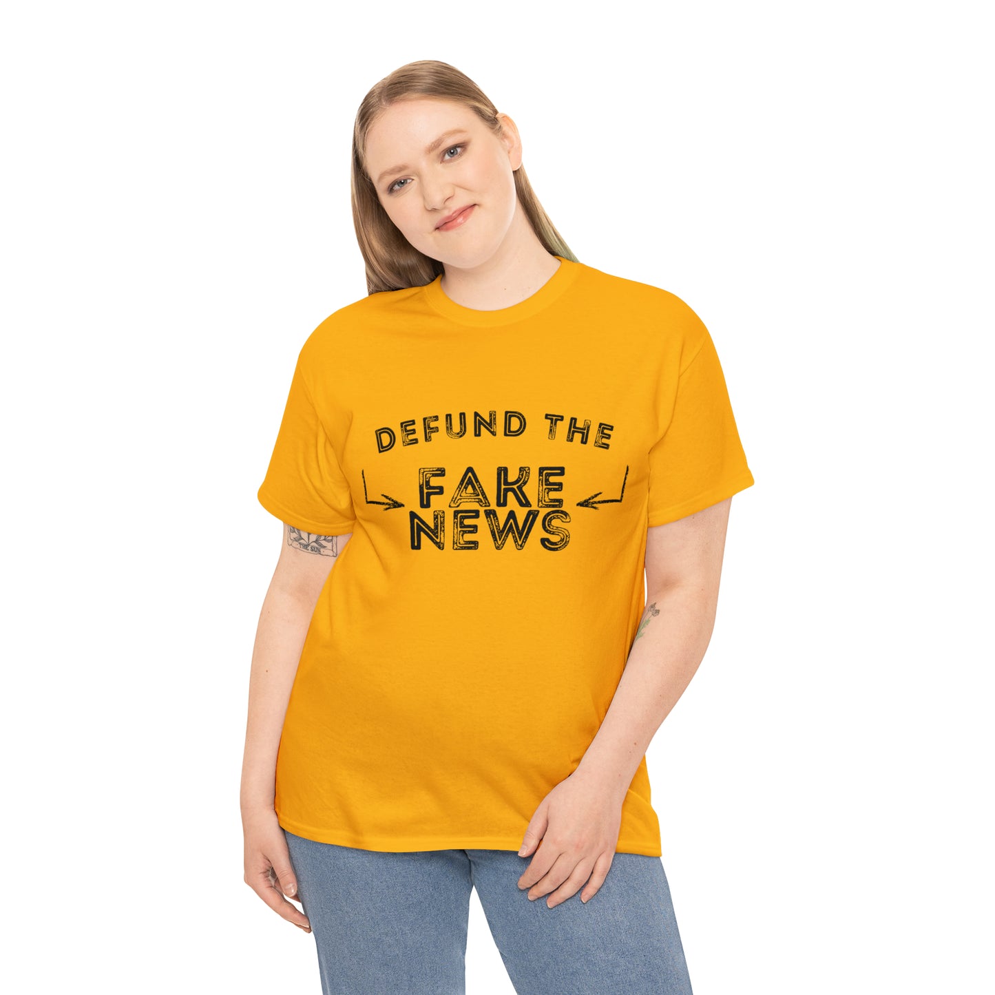 "Defund The Fake News" T-Shirt - Weave Got Gifts - Unique Gifts You Won’t Find Anywhere Else!