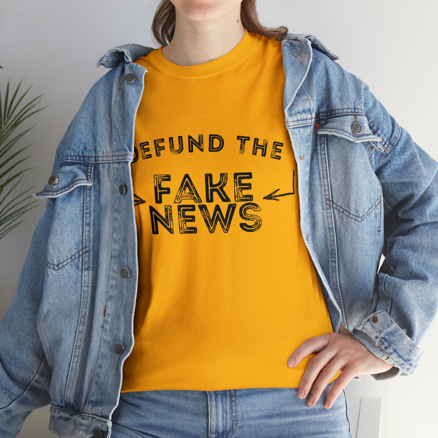 "Defund The Fake News" T-Shirt - Weave Got Gifts - Unique Gifts You Won’t Find Anywhere Else!