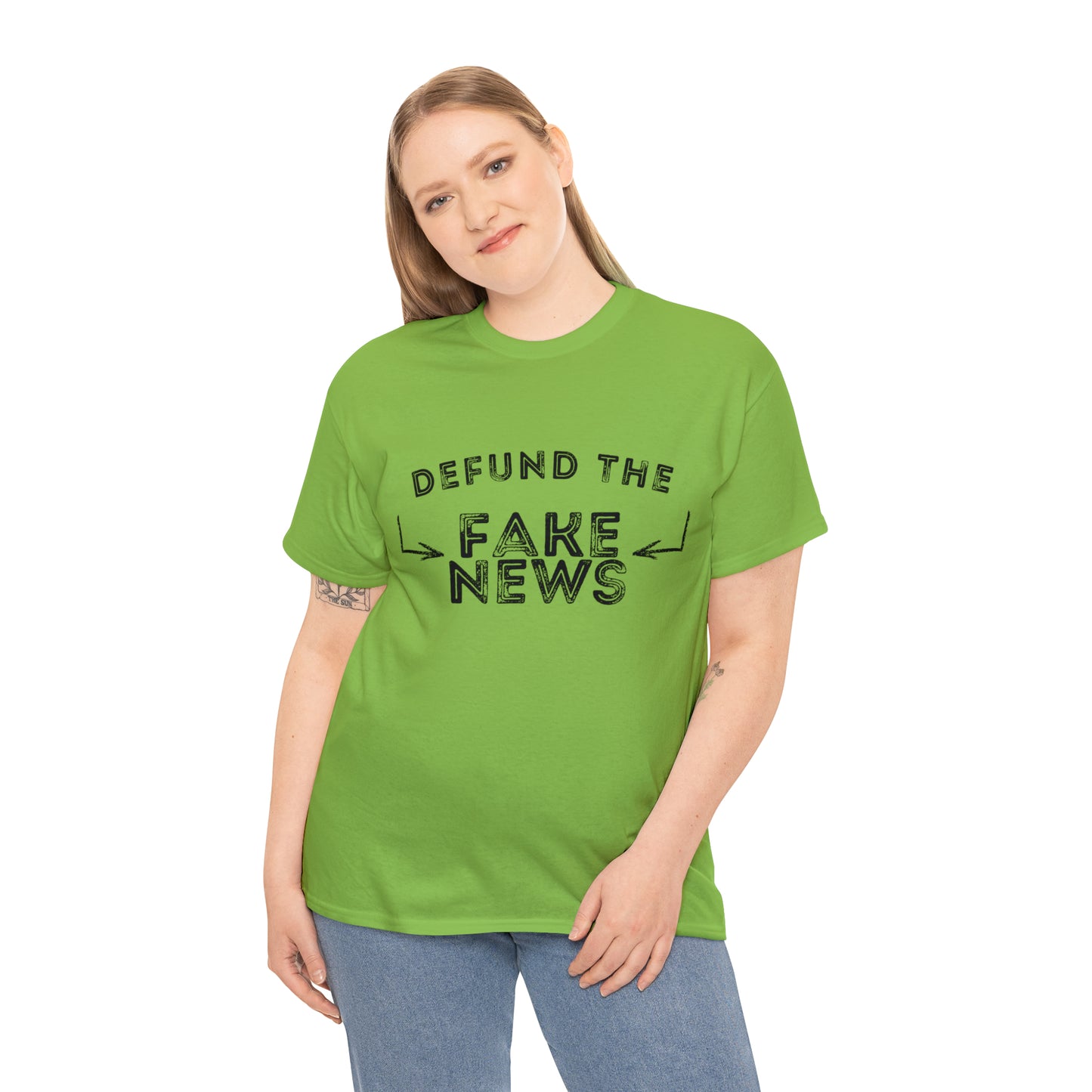 "Defund The Fake News" T-Shirt - Weave Got Gifts - Unique Gifts You Won’t Find Anywhere Else!