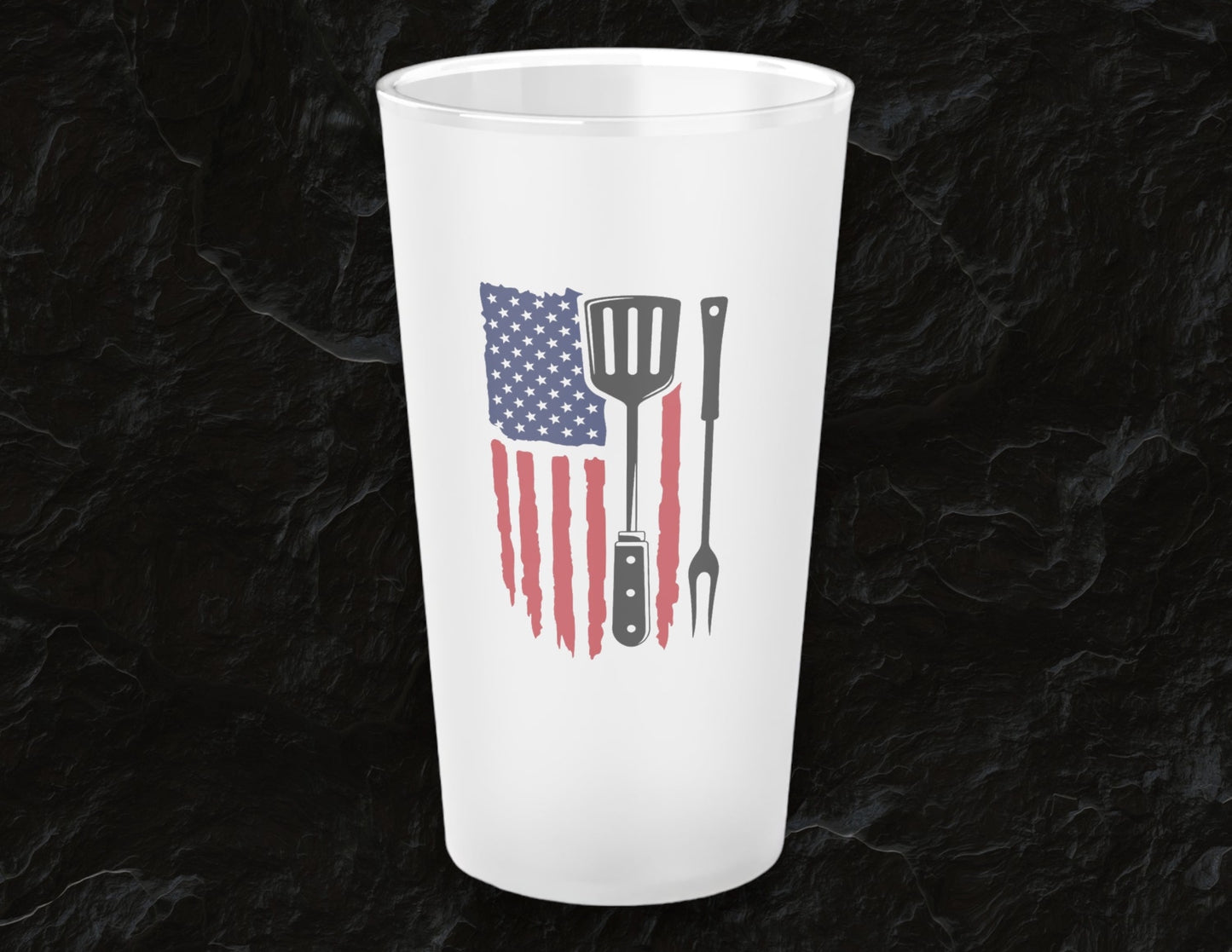 patriotic frosted pint glass for grilling