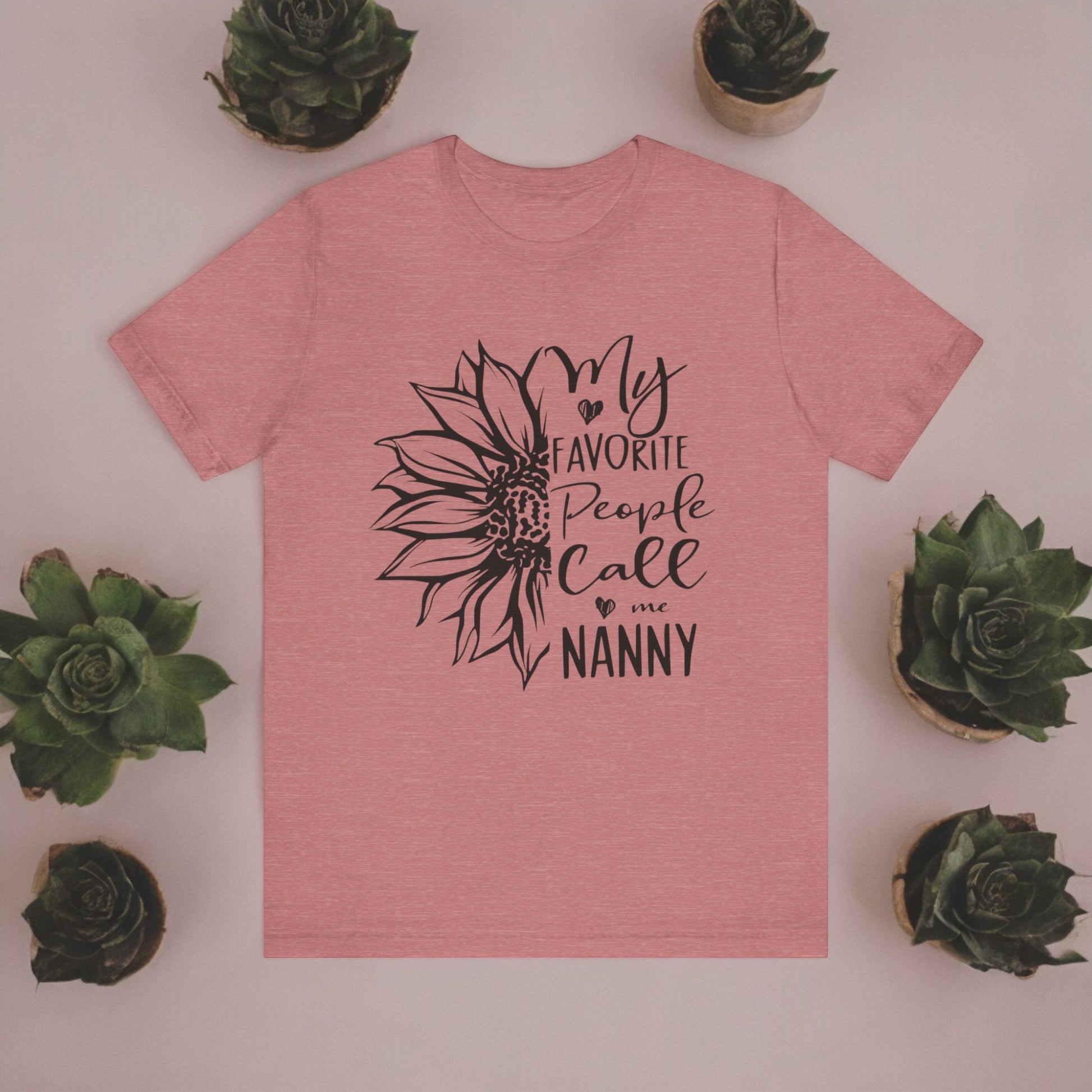 "Favorite People Call Me Nanny T-Shirt with Floral Design"