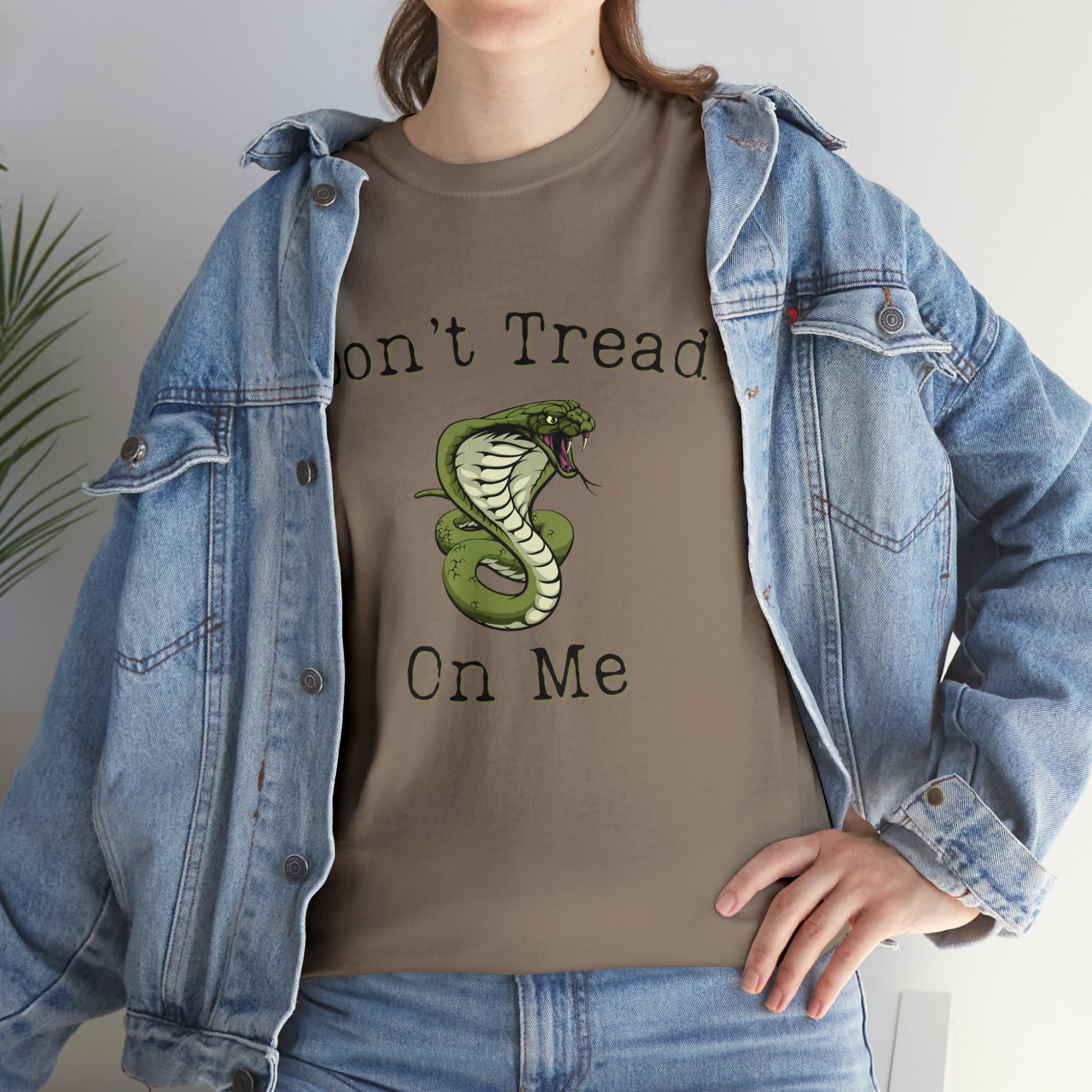 "Don't Tread On Me" T-Shirt - Weave Got Gifts - Unique Gifts You Won’t Find Anywhere Else!