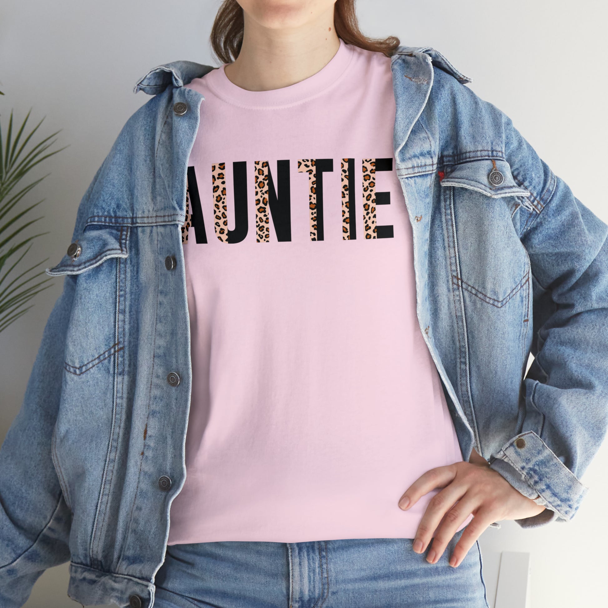 "Auntie" T-Shirt - Weave Got Gifts - Unique Gifts You Won’t Find Anywhere Else!