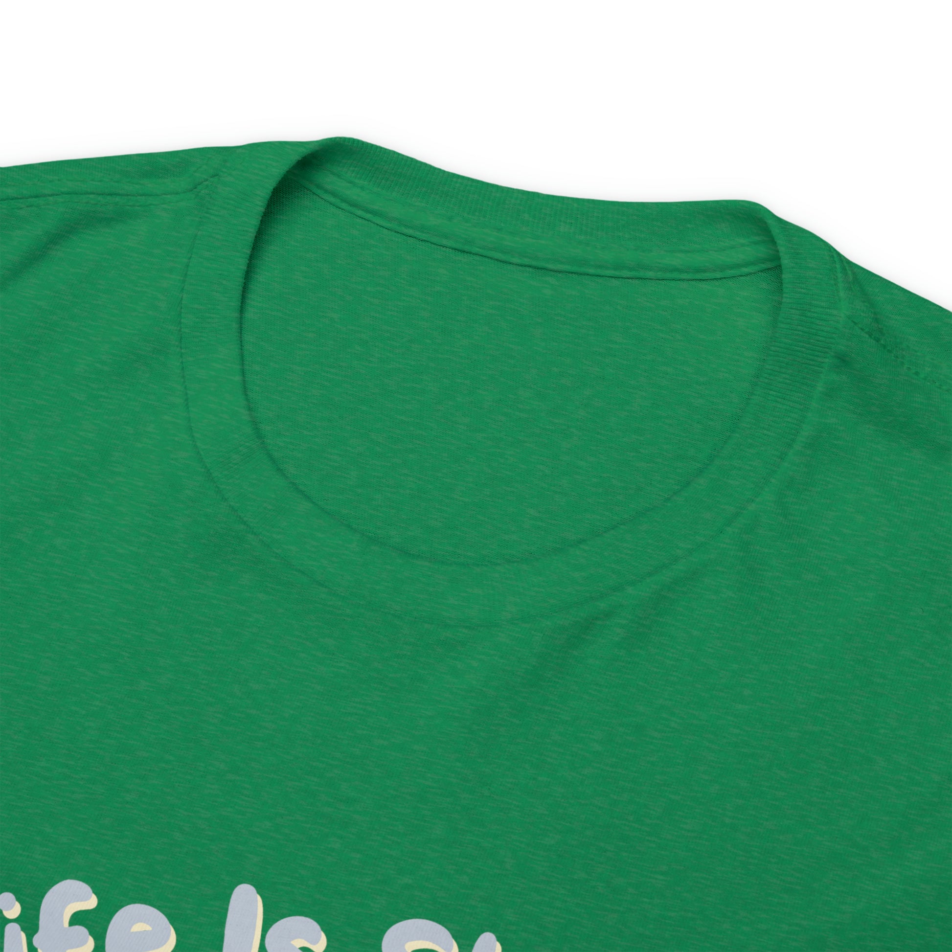 "Life Is Short, Drink Beer" T-Shirt - Weave Got Gifts - Unique Gifts You Won’t Find Anywhere Else!