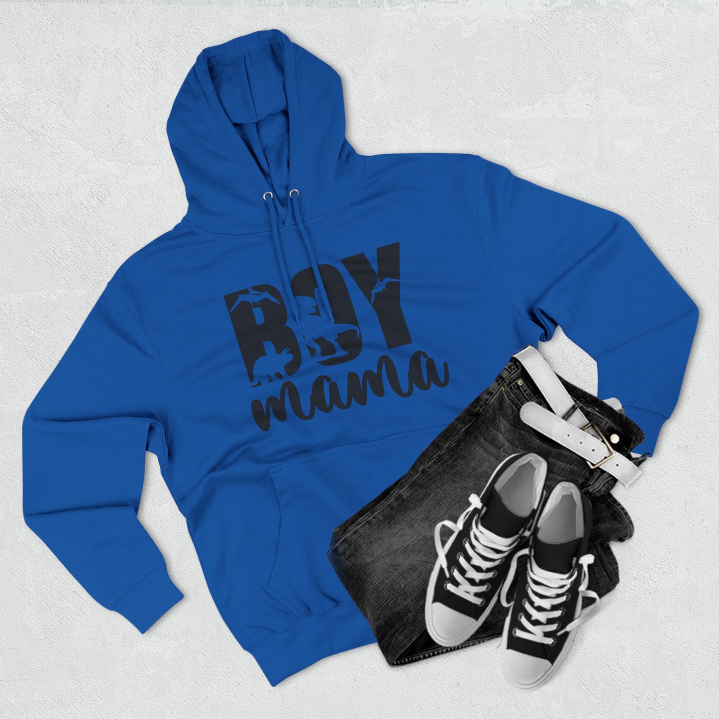 Soft and comfortable mom crewneck sweatshirt in classic black
