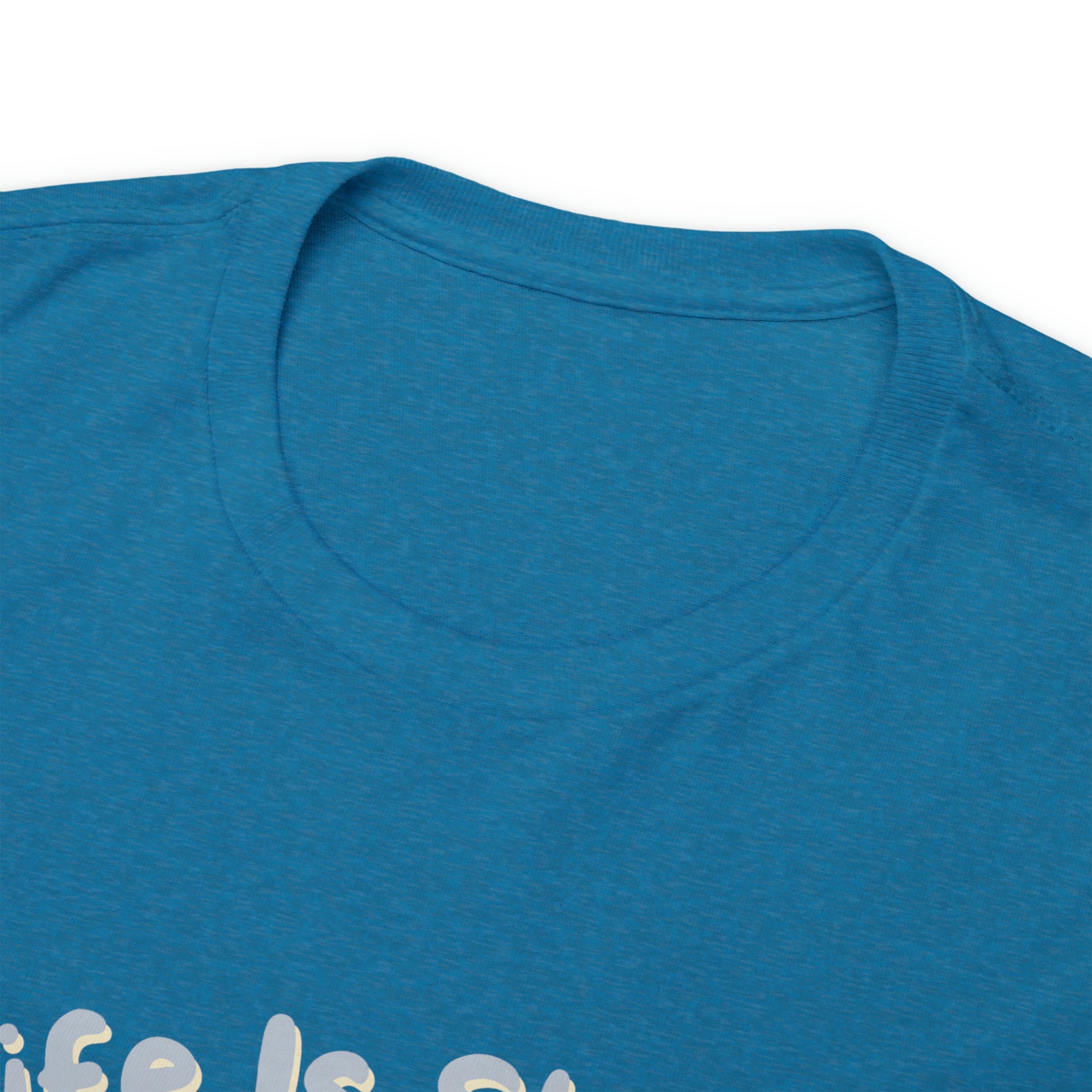 "Life Is Short, Drink Beer" T-Shirt - Weave Got Gifts - Unique Gifts You Won’t Find Anywhere Else!