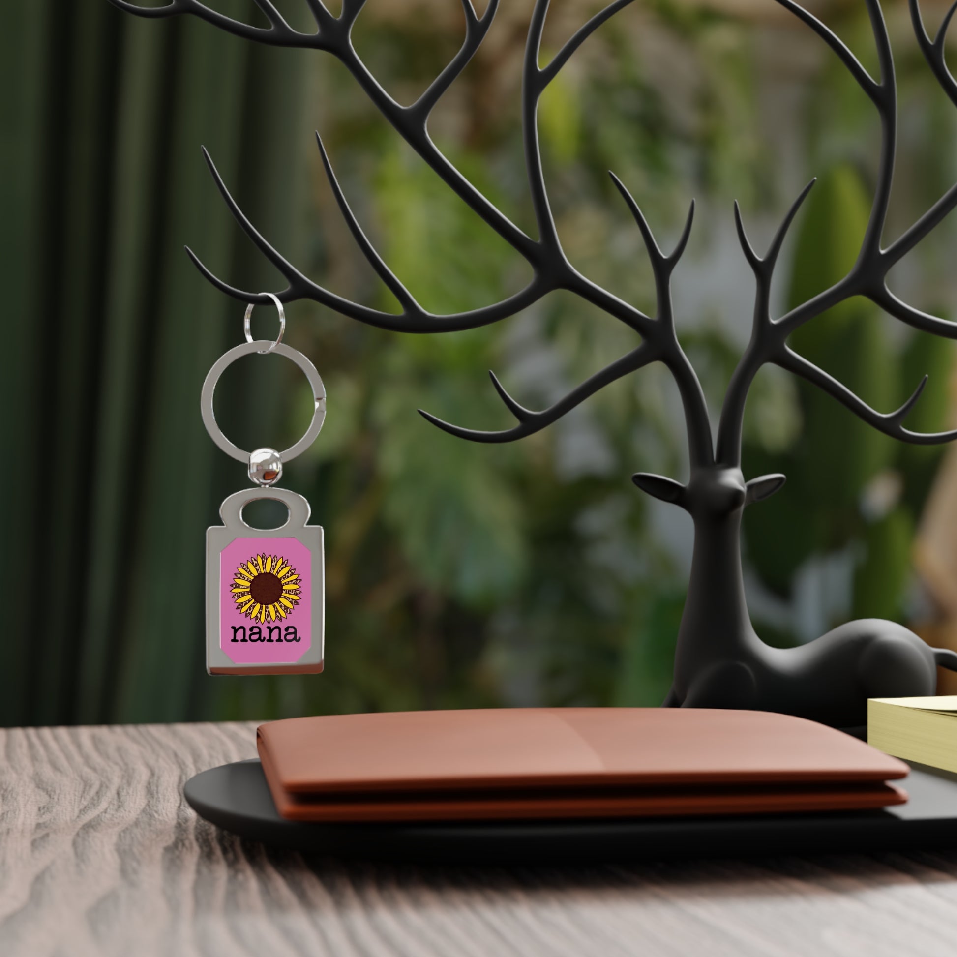 "Nana With Flowers" Keyring - Weave Got Gifts - Unique Gifts You Won’t Find Anywhere Else!