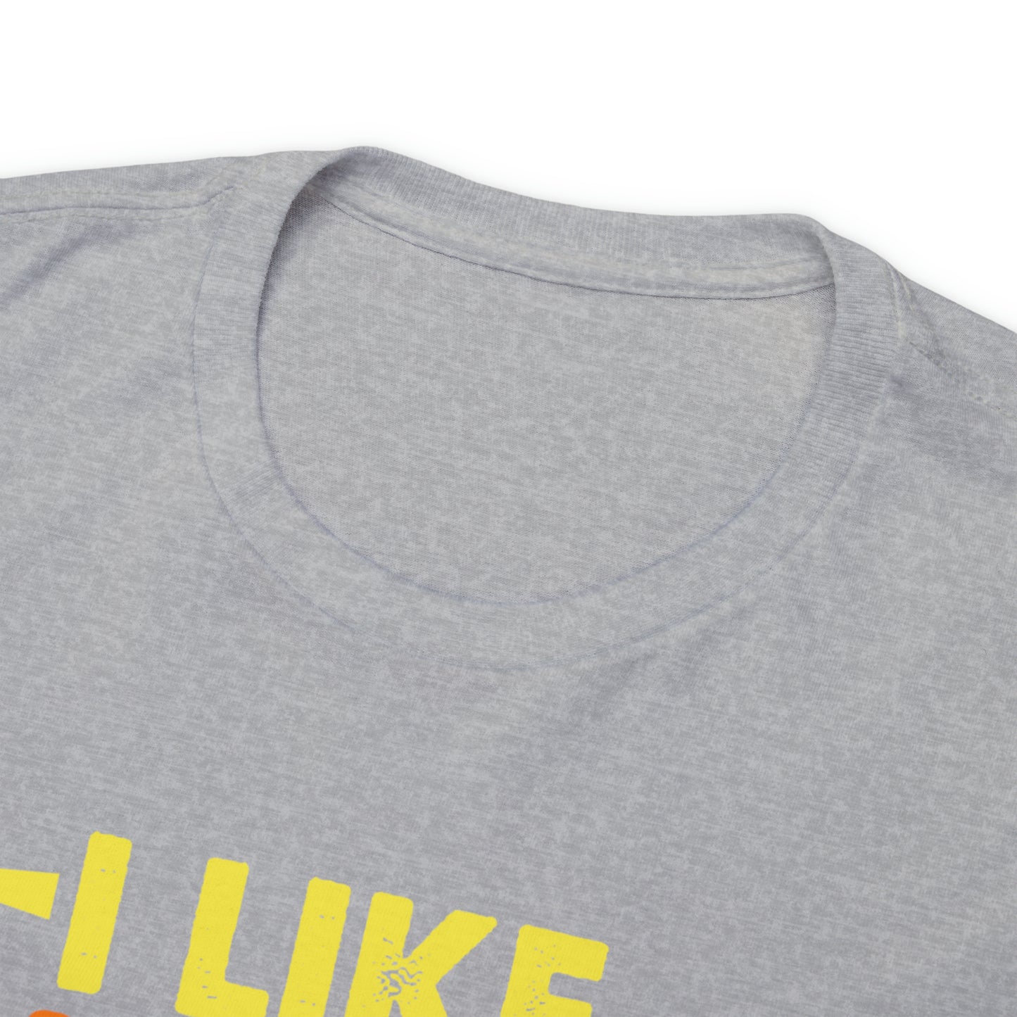 "I Like Hunting & Maybe 3 People" T-Shirt - Weave Got Gifts - Unique Gifts You Won’t Find Anywhere Else!