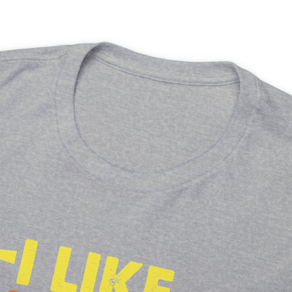 "I Like Hunting & Maybe 3 People" T-Shirt - Weave Got Gifts - Unique Gifts You Won’t Find Anywhere Else!