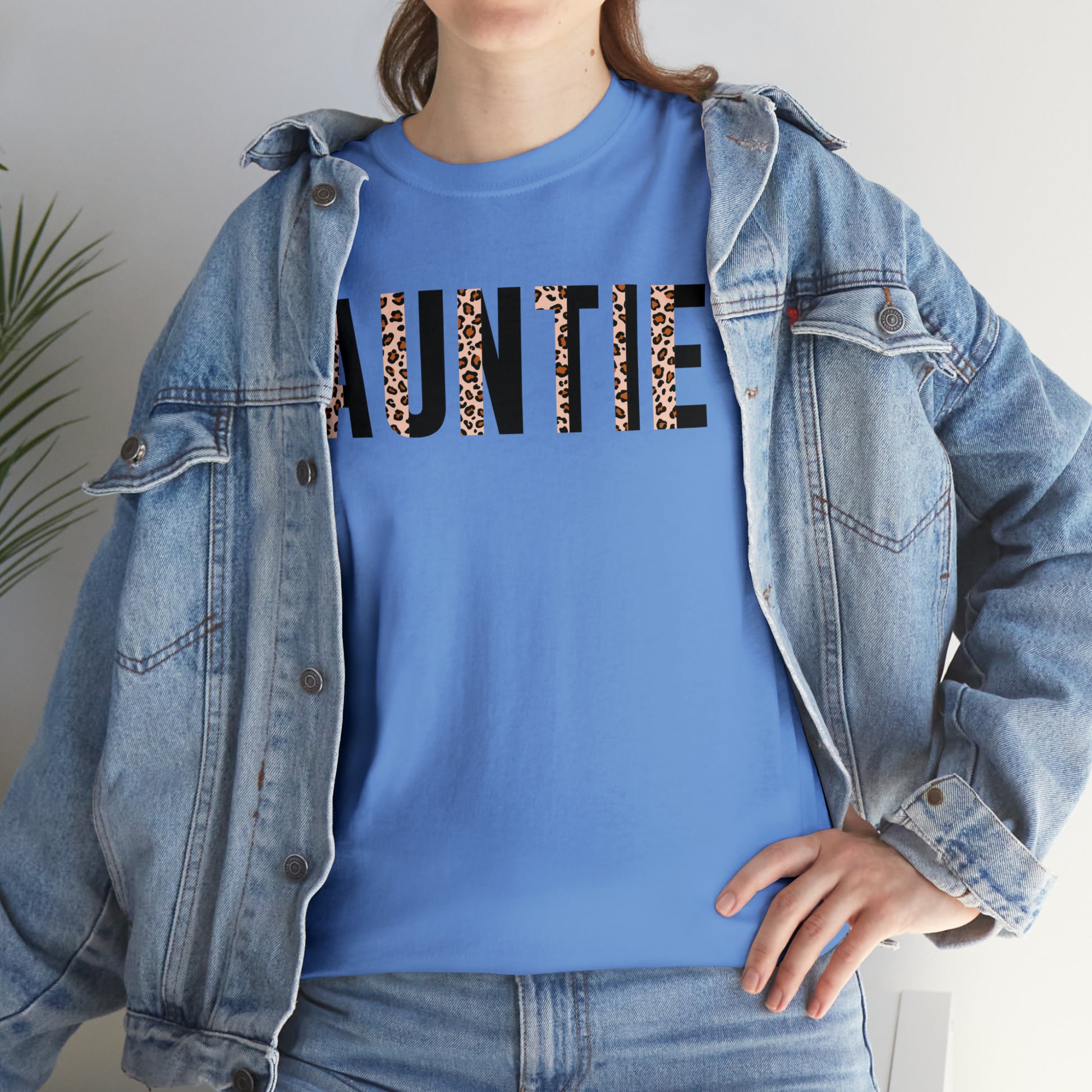 "Auntie" T-Shirt - Weave Got Gifts - Unique Gifts You Won’t Find Anywhere Else!