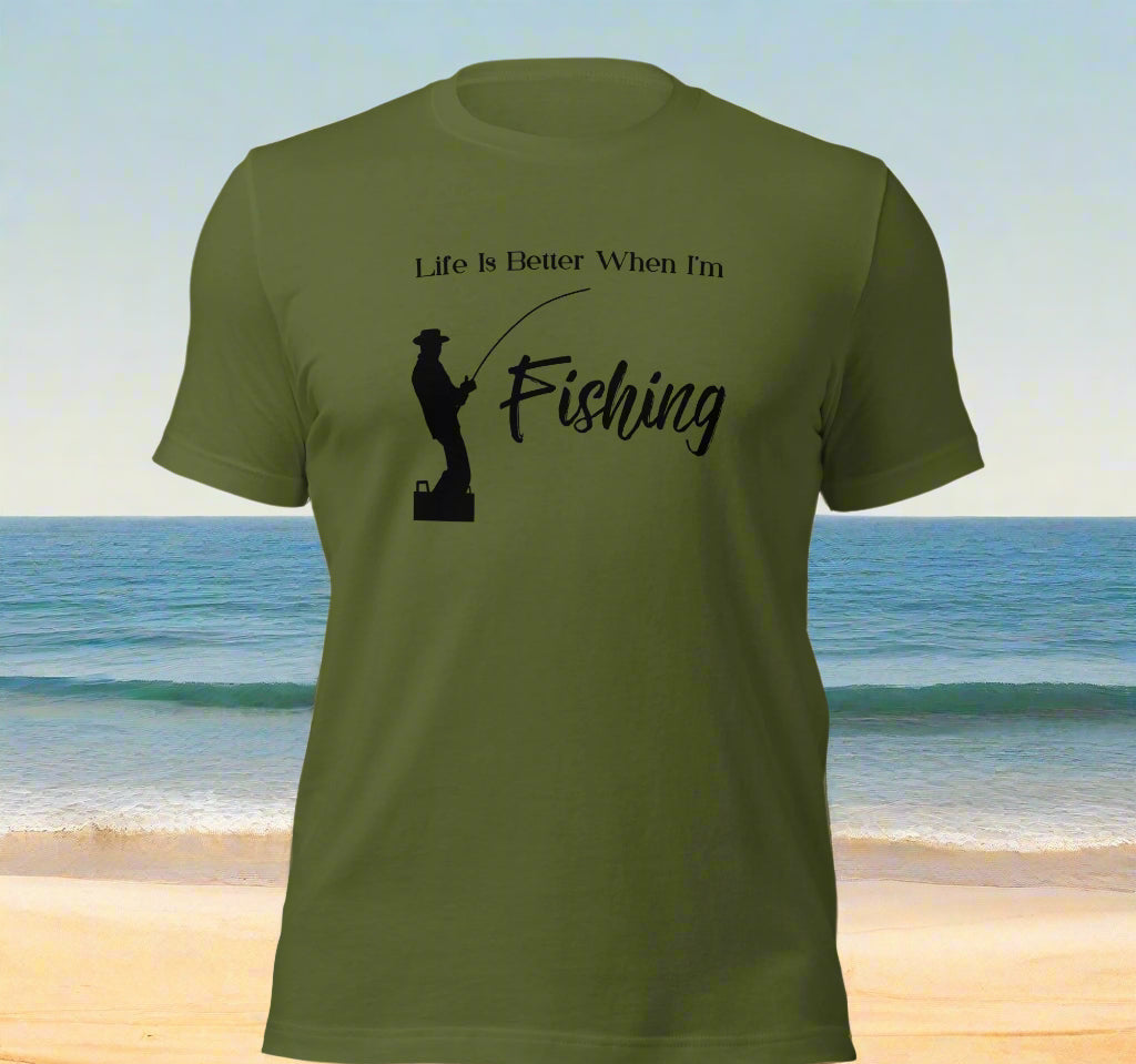 "Life Is Better When I'm Fishing" T-Shirt - Weave Got Gifts - Unique Gifts You Won’t Find Anywhere Else!