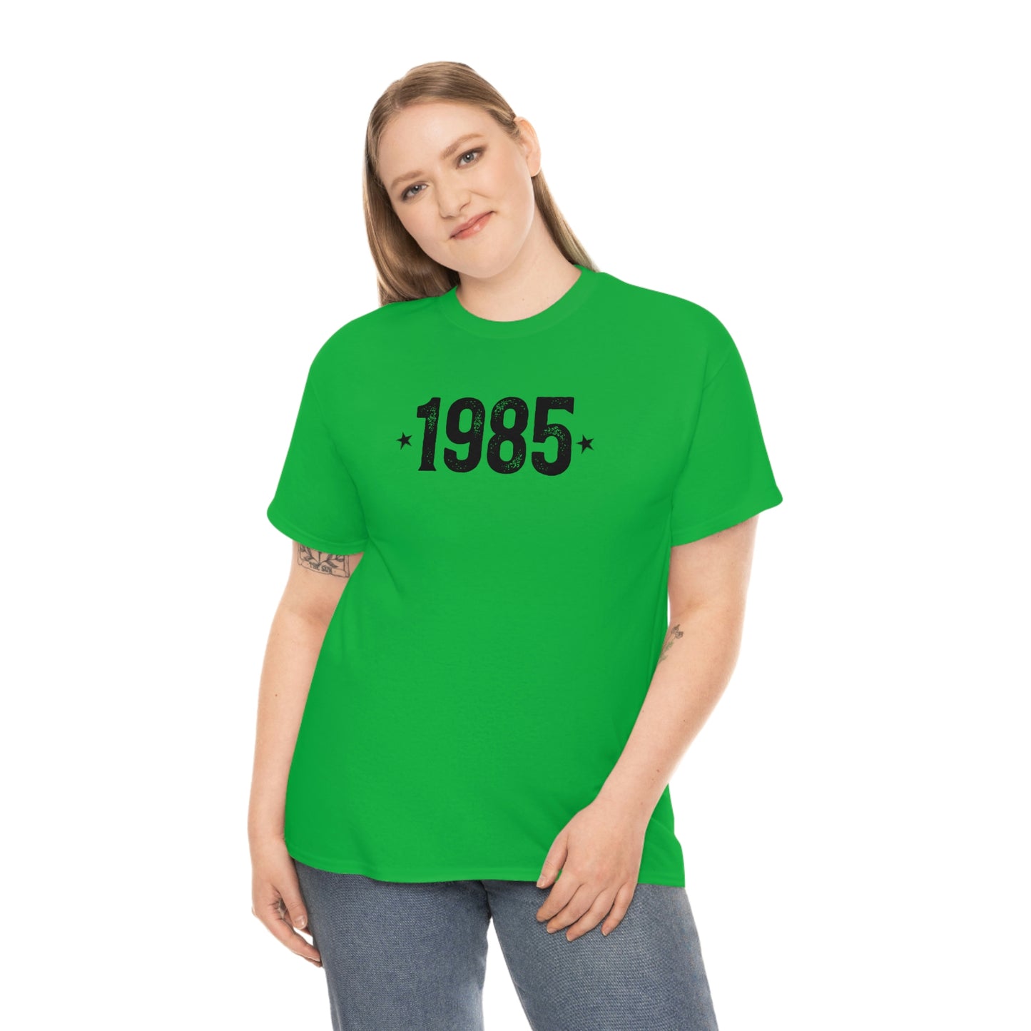 High-quality 1985 year commemorative t-shirt, perfect for casual fashion