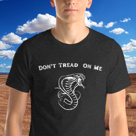 Don’t Tread on Me shirt with white design on black fabric
