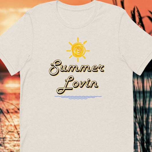 Summer Lovin’ t-shirt with retro sun and beach design.
