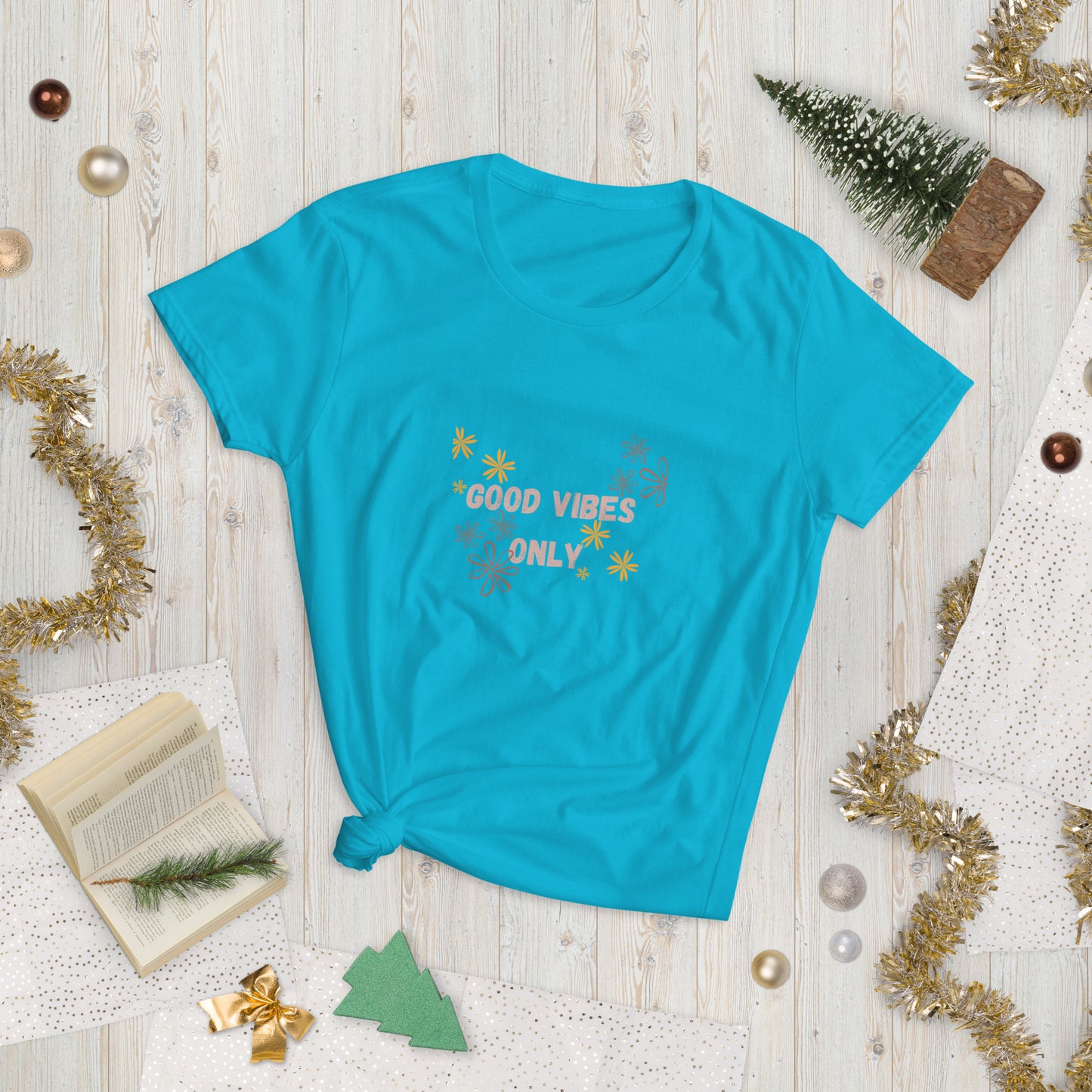 "Good Vibes Only" Women's T-Shirt - Weave Got Gifts - Unique Gifts You Won’t Find Anywhere Else!