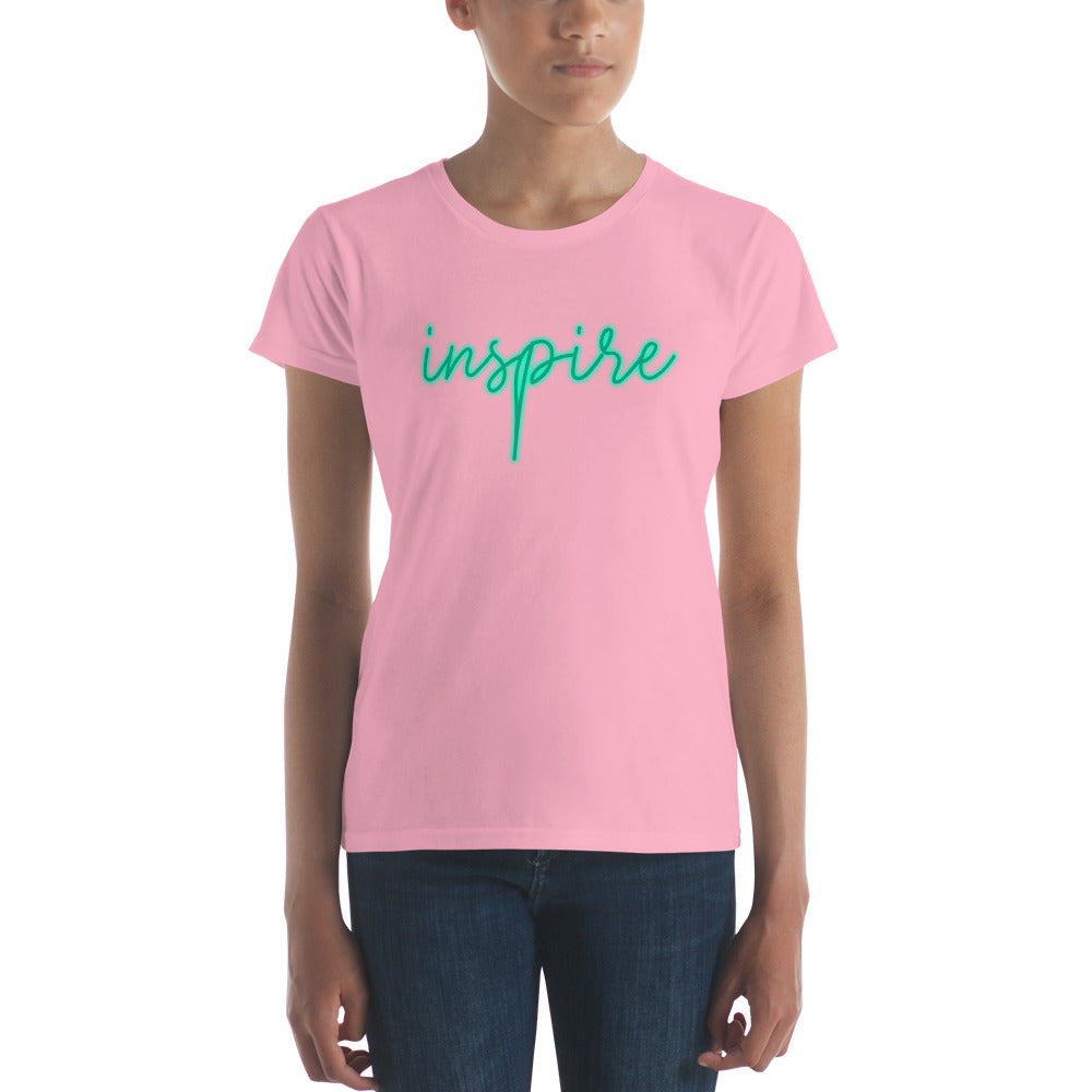 Positive message t-shirt – Inspire glow design
